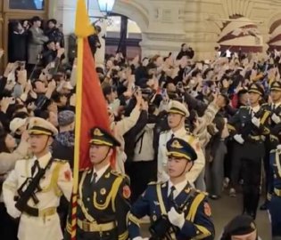 解放軍儀仗隊(duì)