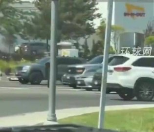 枪手餐厅前开枪致3人死亡