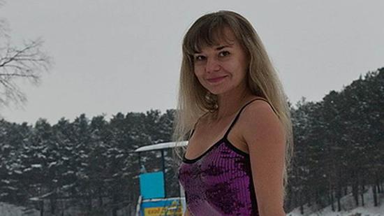 图说：塔季扬娜晒出的泳装照片