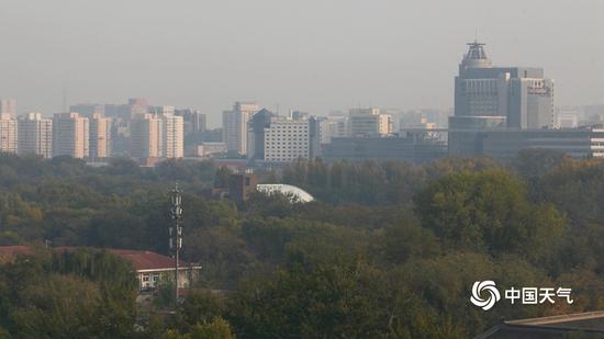 北京大部已现轻度污染 能见度明显下降