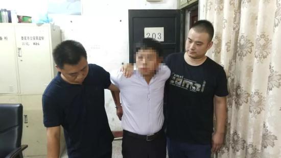 抓捕犯罪嫌疑人刘某现场 抓捕犯罪嫌疑人刘某现场