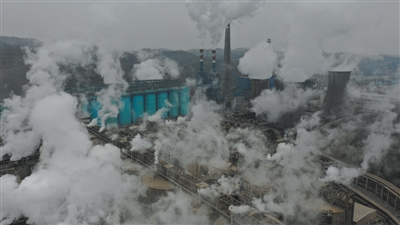 4月10日，俯瞰交口铝厂生产场景。