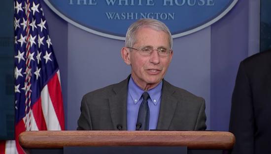 7日白宫新冠疫情新闻发布会上的安东尼·福奇