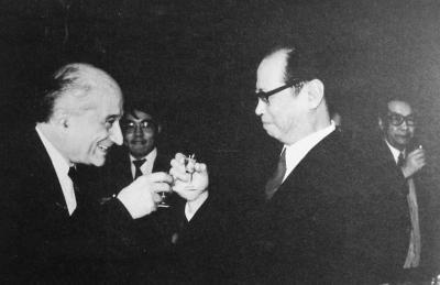 澳门为何能提前11天回归 回顾中葡谈判背后的交