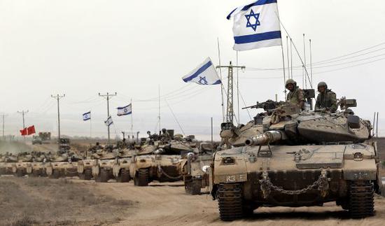 资料图片：以色列陆军“梅卡瓦”4主战坦克群。（图片来源于网络）