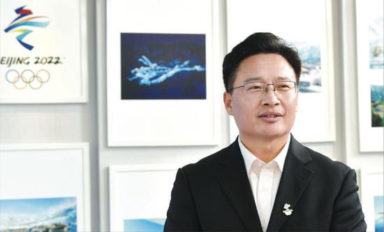 昨日，北京冬奥组委人力资源部任免处处长刘军称，此次招聘处于冬奥会筹办工作进入测试就绪阶段。摄影/新京报记者 陶冉