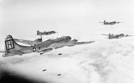 B-29战略轰炸机(日本“historyjapan”网站)