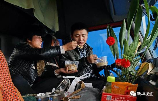 货车司机夫妇历险记4天行程800多公里倒贴4500元