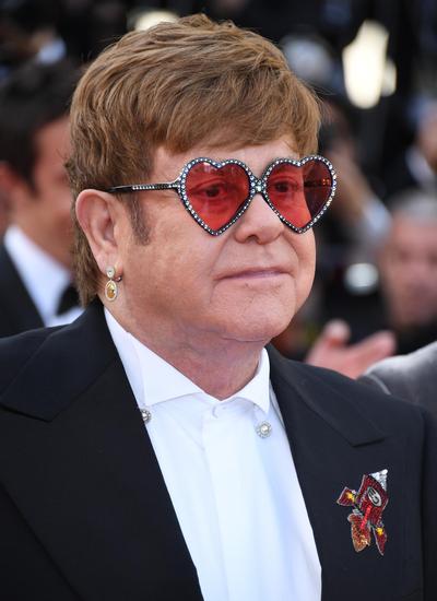 埃尔顿·约翰（Elton John）佩戴Chopard萧邦珠宝