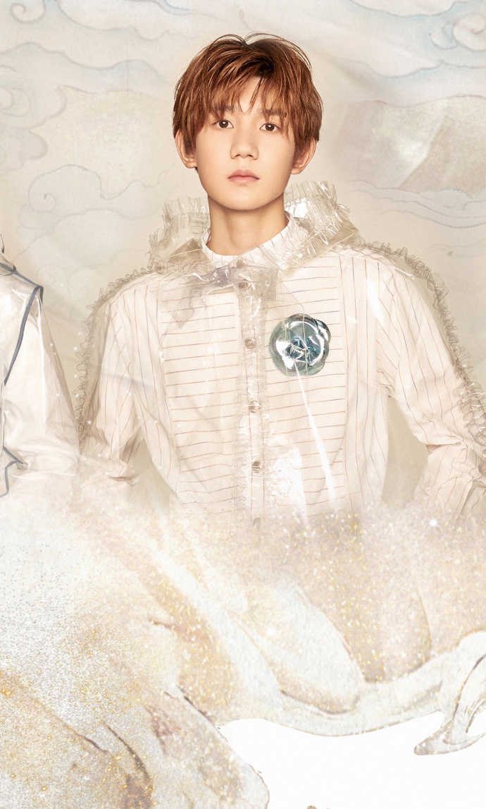 组图:tfboys五周年演唱会主视觉海报出炉 梦幻视效显少年英气