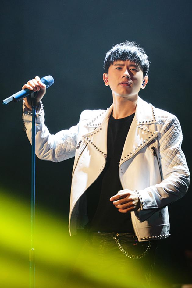 张杰演唱会广州场