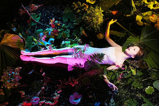 张韶涵《全面沦陷》MV