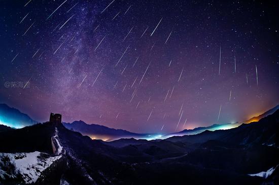 双子座流星雨要来了,准备好收获星空大片了吗
