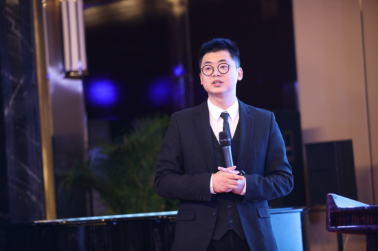 "精英计划"规划主管高文成老师做年度总结