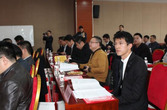 金鼎地产尹刚评为2015年"威海十佳青年创业之星"