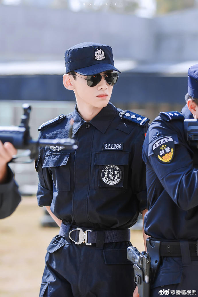 中国刑警主演#昨天刚讲了"十大暴力犯罪解析",其中就有剧情的原版案