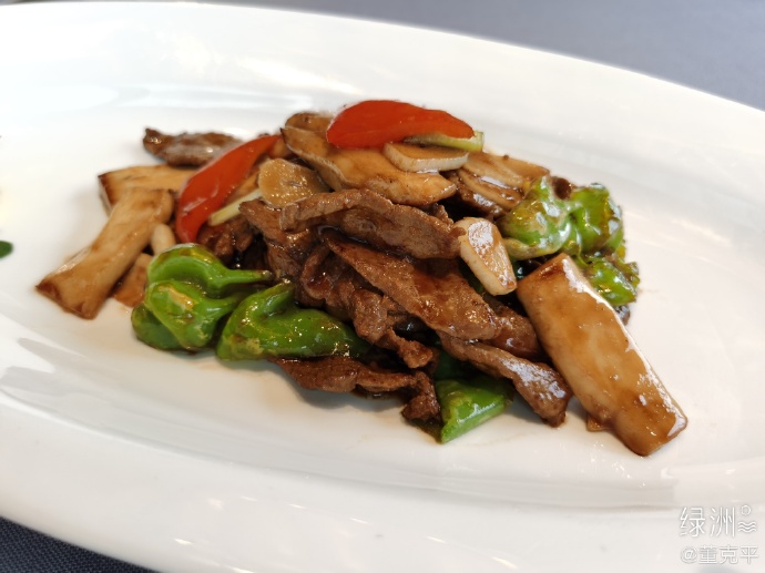 美食#大白鸡枞菌炒鲜牛肉.
