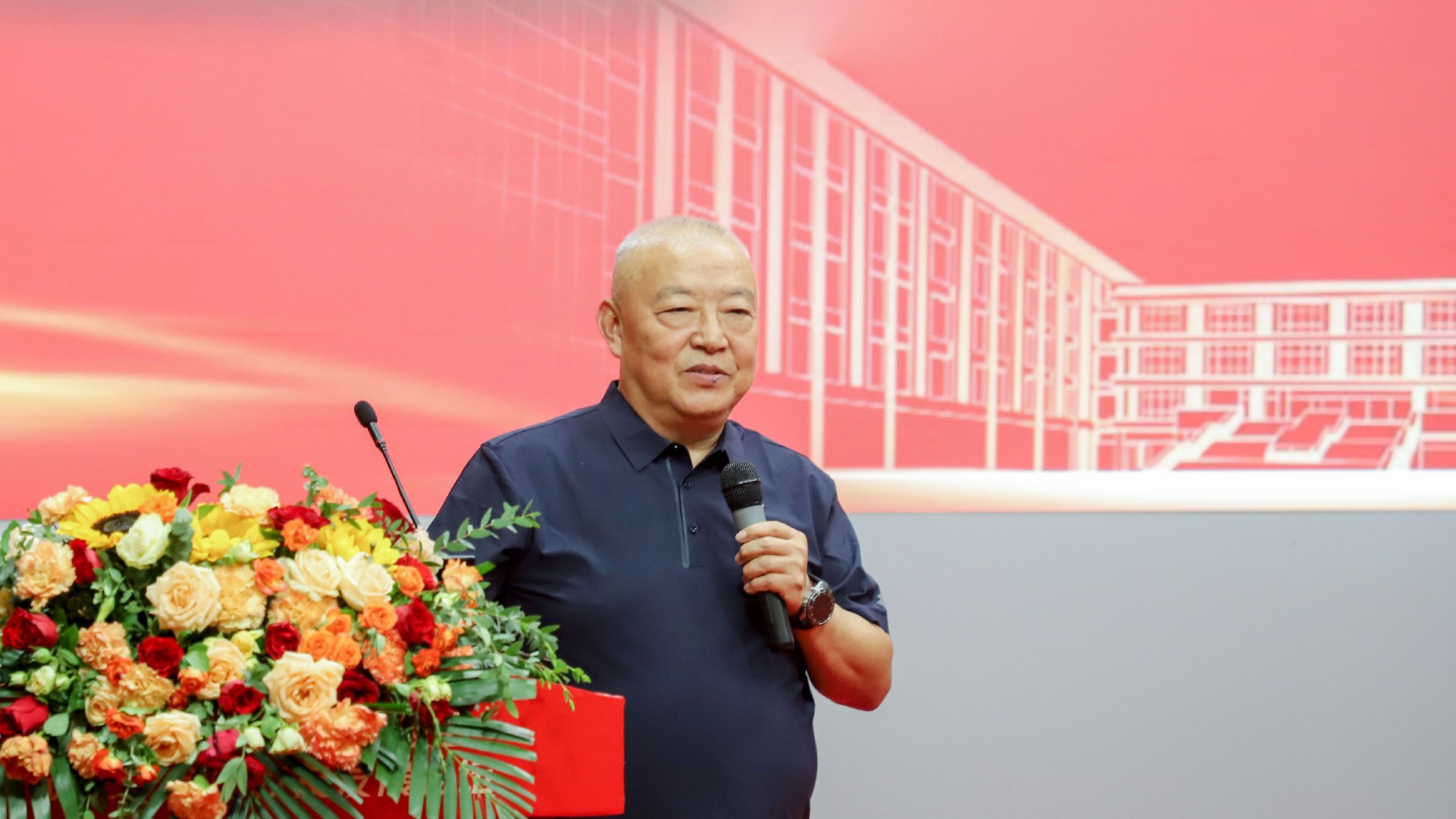 张蜀平
