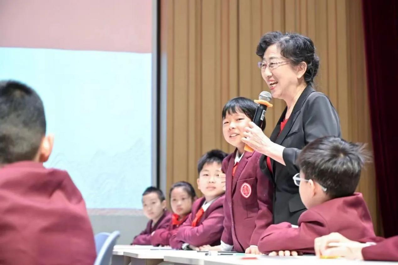 数学特级教师吴正宪为芭德美际学子授课