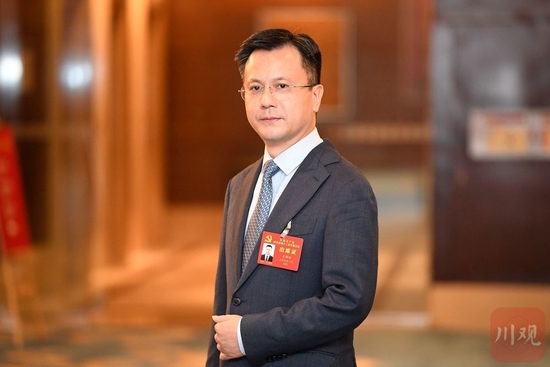 科技厅厅长吴群刚努力为全面建设社会主义现代化四川提供坚实科技支撑