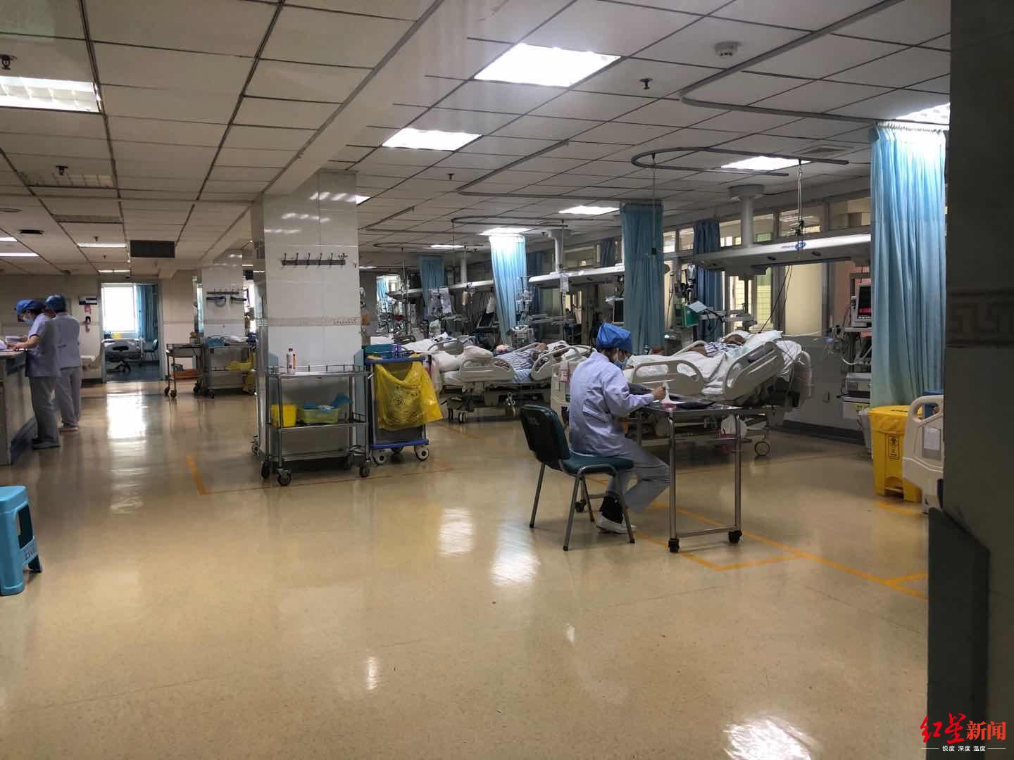 五一假期饮食无节制惹的祸急诊icu来了不少急性胰腺炎病人