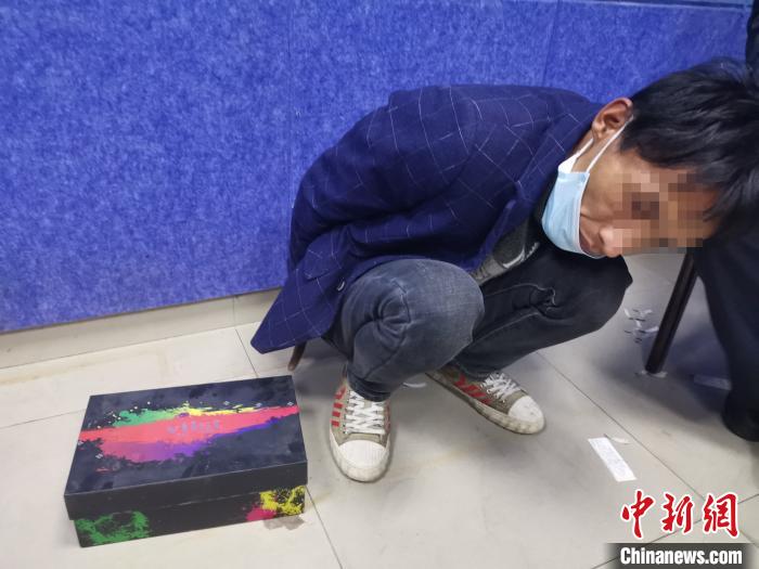 四川攀枝花警方破获一起重特大贩毒案缴获毒品麻古1万余粒