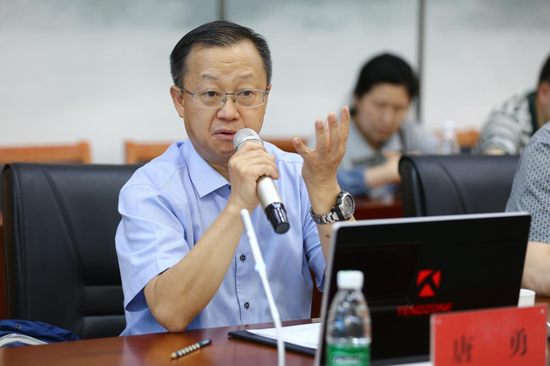 成都八大处医疗美容医院执行院长唐勇致辞