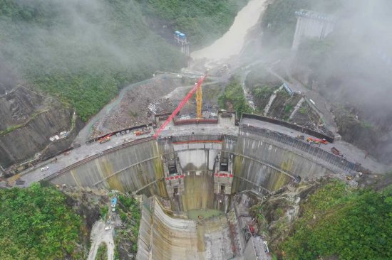 建设中的土溪口水库