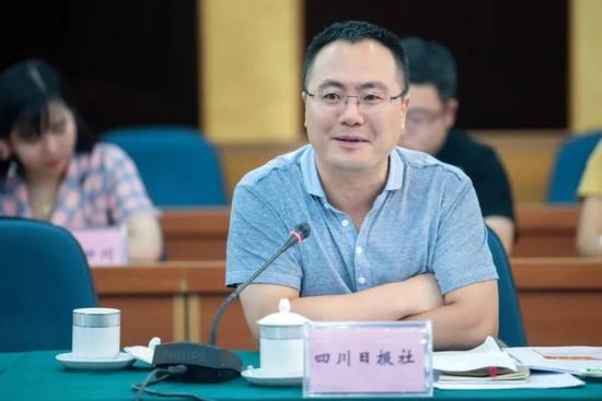 攀枝花市委书记和媒体面对面头脑风暴共谈城市新发展