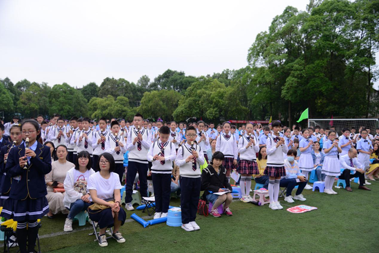 颂党恩惜校情念师爱郫筒二小2015级毕业典礼暨乡村少年宫木笛汇报演出