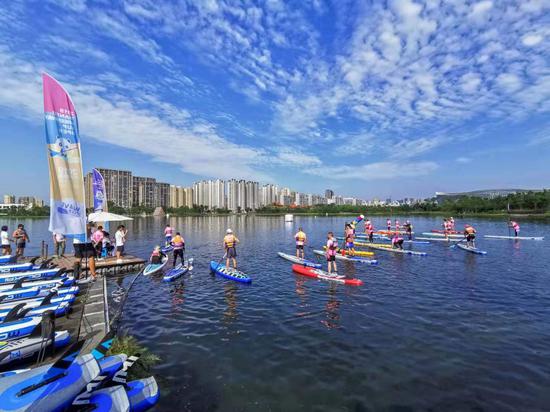 本次赛事支持单位为中国皮划艇协会,成都市体育局,成都市公园城市建设