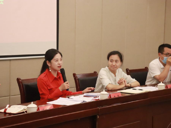 袁景副教授座谈会上致辞