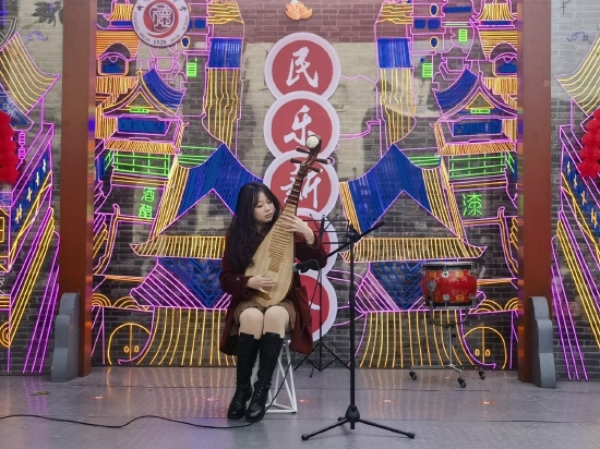 琵琶独奏《龙船》