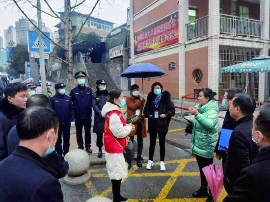 佛江社區(qū)線下走訪收集、化解訴求