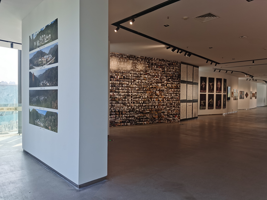 "2021成都双年展"特别邀请展 "尚在still on"亮相域上和美艺术馆_新浪