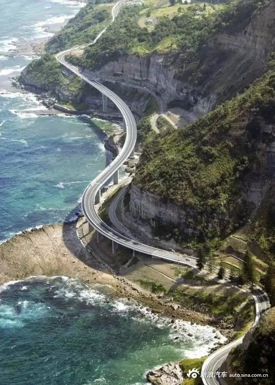 几乎是世界上最美的海崖公路