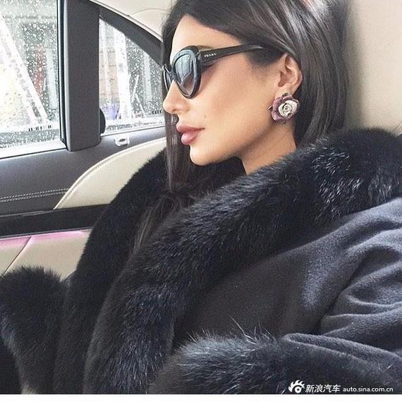 正确打开沙特富豪炫耀奢侈生活的方式