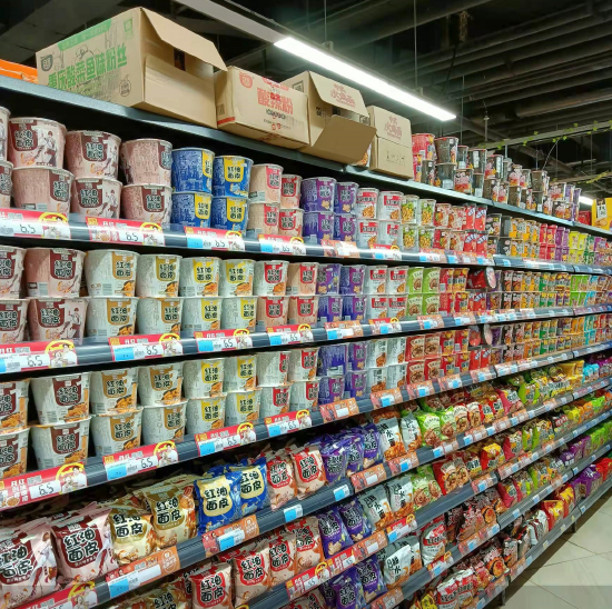 阿宽食品的超市产品陈列