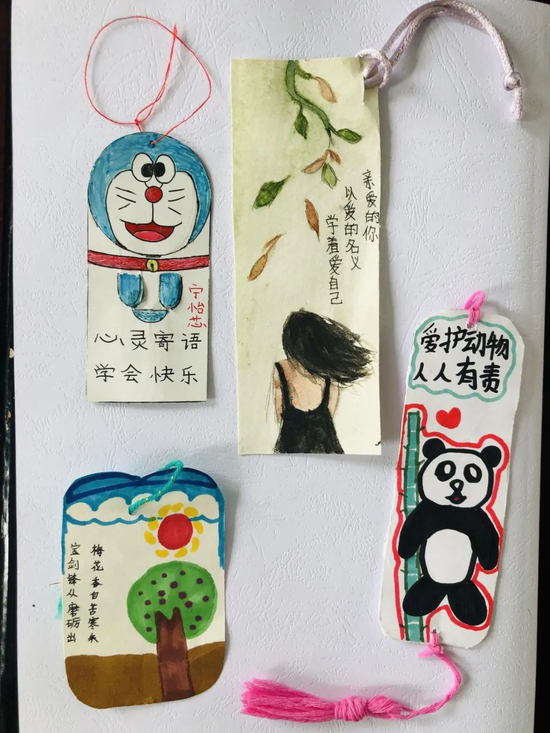 疫路同行用心呵护柏合学校开展心理营养书签制作活动