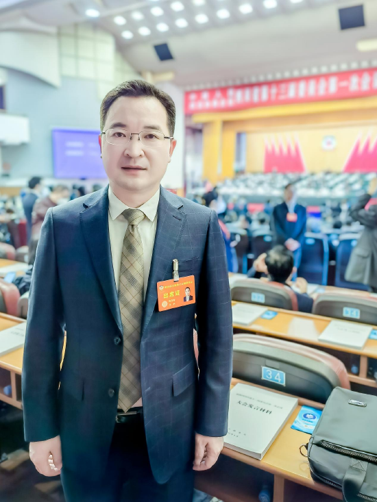 省政协委员陈星海