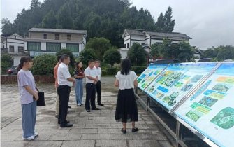 铜仁市来巴调研生活污水治理