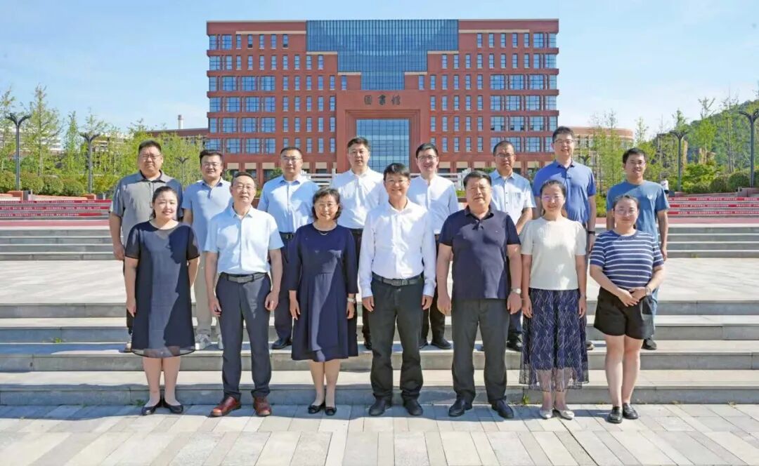 青岛理工大学 智慧岩土与深地工程创新教师团队