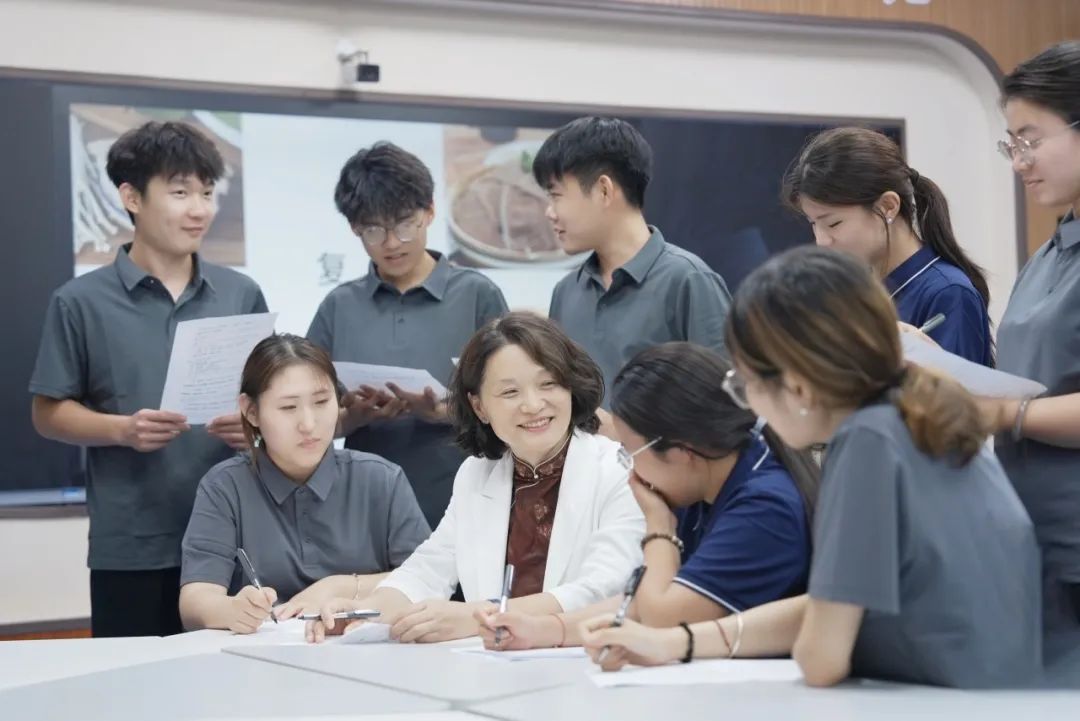 山东畜牧兽医职业学院 解红梅