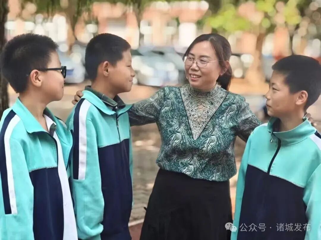 诸城市石桥子镇石桥子小学 赵星梅