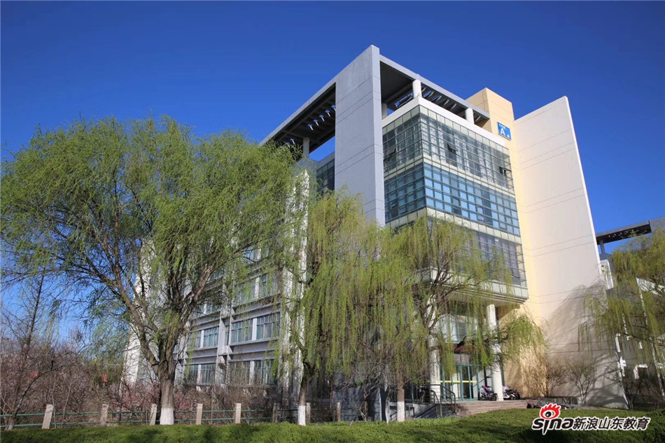 山东财经大学东方学院"云赏花":想和你分享2020春天最美的瞬间