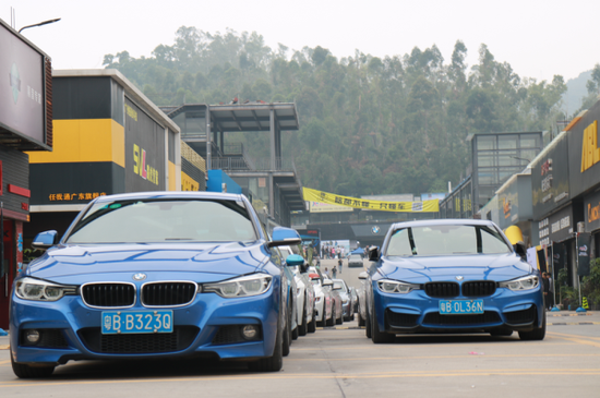 宝马车友排队进场