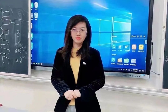 祝贺德州一中苏莎荣获德州市教育和体育系统女职工建功立业标兵荣誉