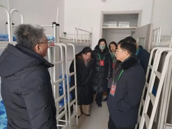 济南中学绷紧开学安全弦全面检查确保师生平安