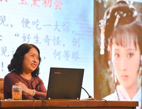 我们一起读"红楼"——济南七中举行语文学科特色活动之整本书阅读专题