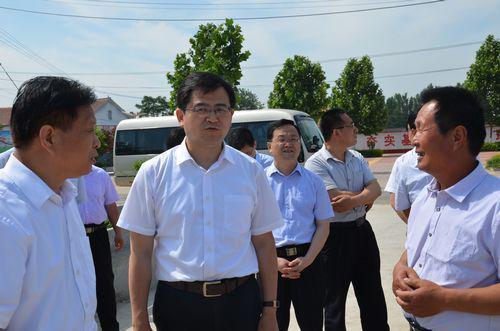 孙爱军到鄄城调研高度关注易地扶贫搬迁工作